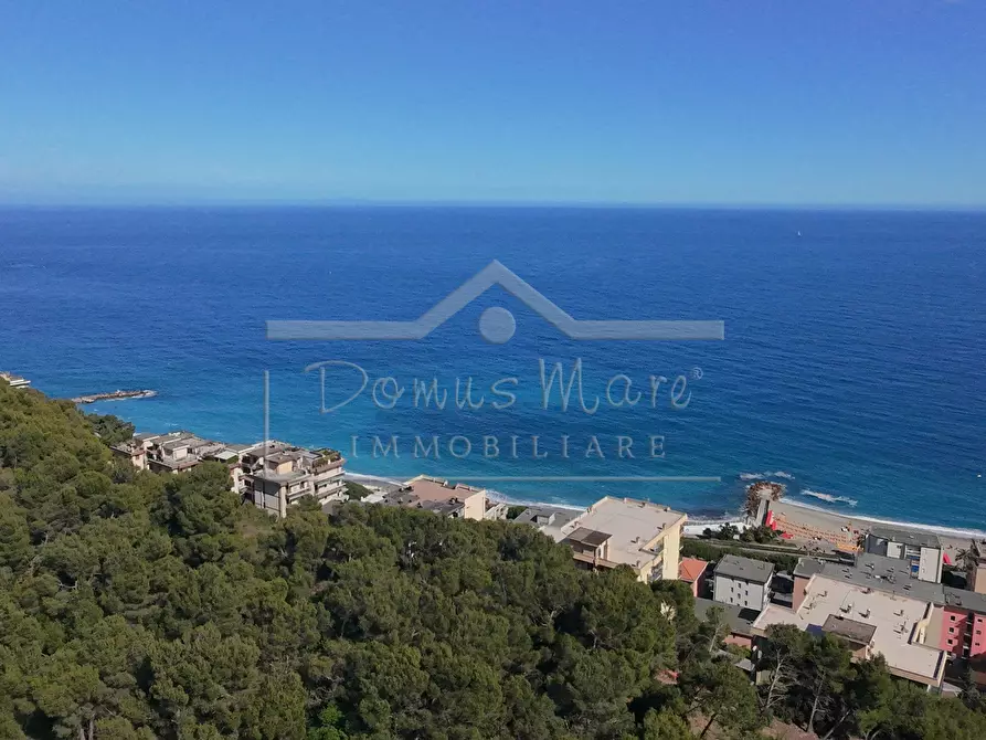 Immagine 46 di Villa in vendita  in Via Laiolo 50 a Spotorno