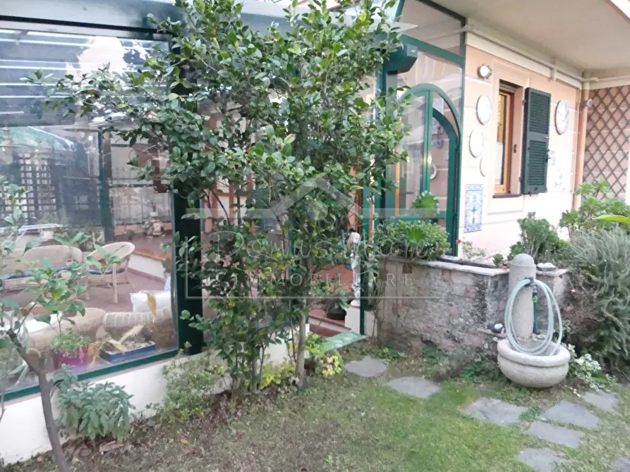 Immagine 25 di Pentalocale in vendita  a Albisola Superiore