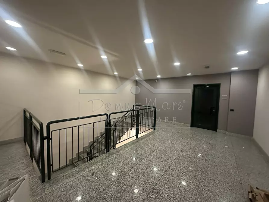 Immagine 16 di Ufficio in affitto  in via bartolomeo guidobono 137 r a Savona