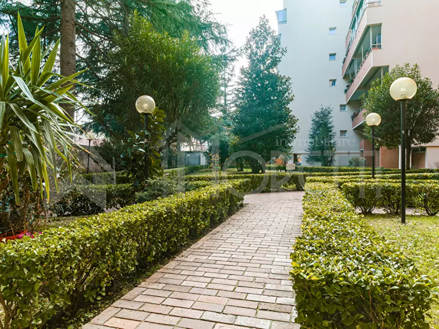 Immagine 51 di Quadrilocale in vendita  in Via del Vigna a Livorno