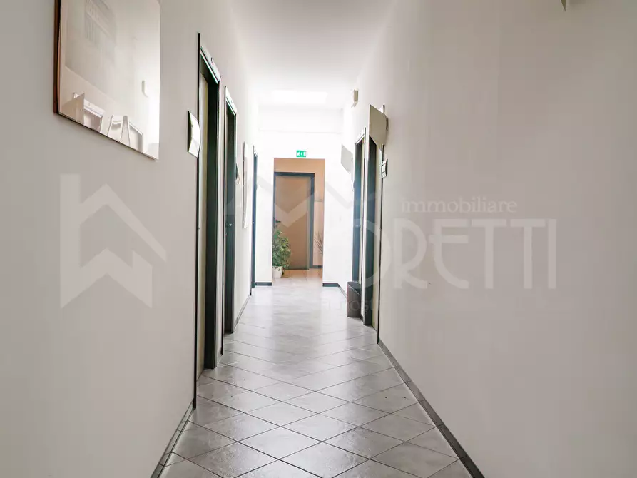 Immagine 10 di Ufficio in affitto  in Via Martin Luther King a Livorno