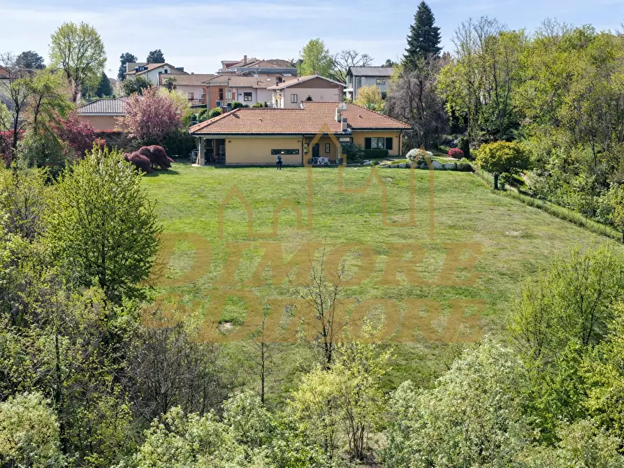 Immagine 42 di Villa in vendita  in Via Libertà 59 a Morazzone