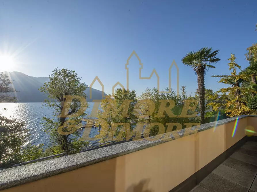 Immagine 3 di Villa in vendita  a Ghiffa