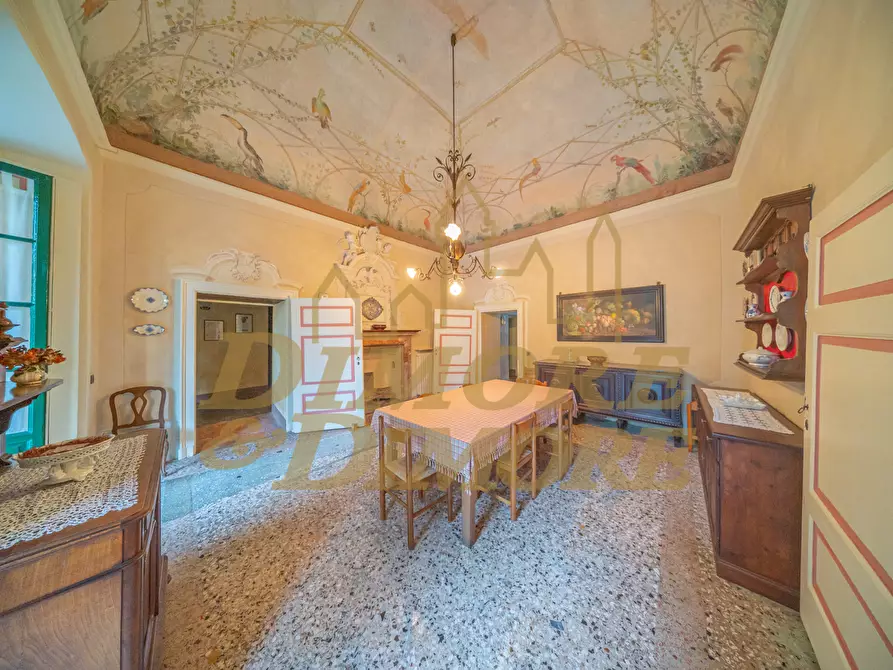 Immagine 30 di Villa in vendita  a Varese