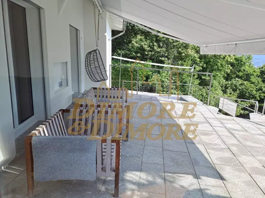 Immagine 34 di Villa in vendita  a Cannobio