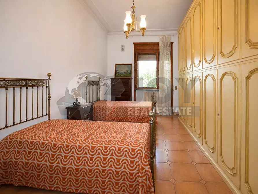 Immagine 33 di Villa in vendita  in Via Torino 7 a San Pietro In Lama