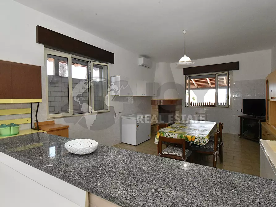 Immagine 41 di Villa in vendita  in Via Levanzo 19 a Lecce