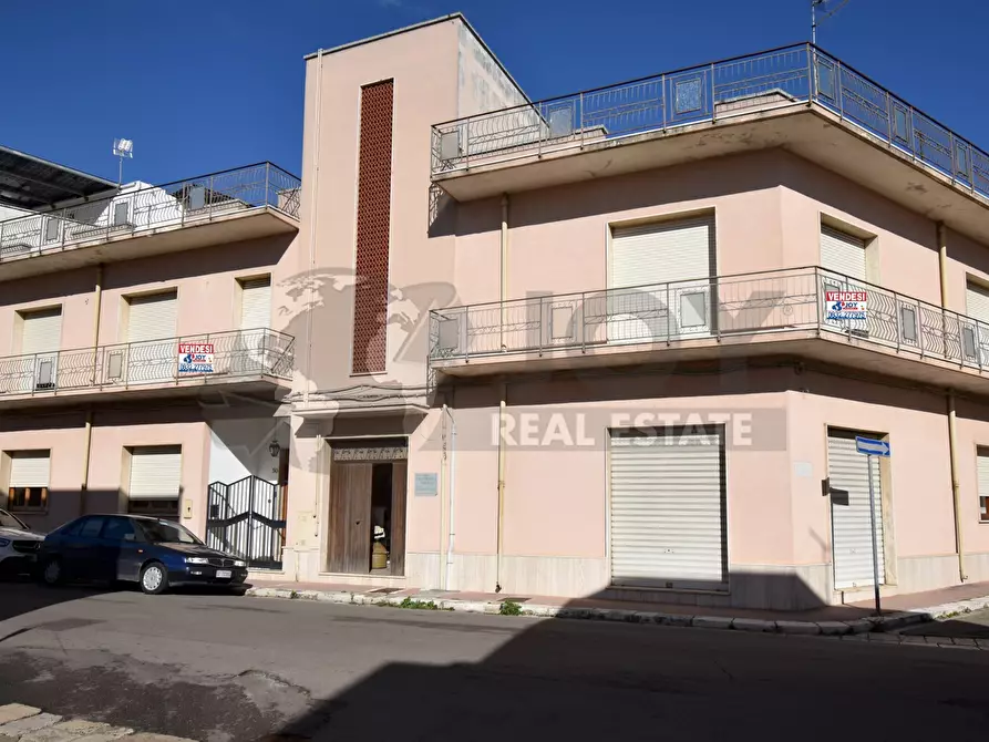 Immagine 1 di Appartamento in vendita  in via maremonti 50 a Campi Salentina