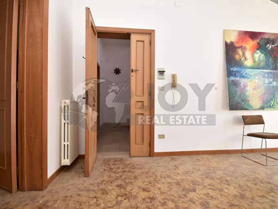 Immagine 2 di Appartamento in vendita  in via maremonti 50 a Campi Salentina