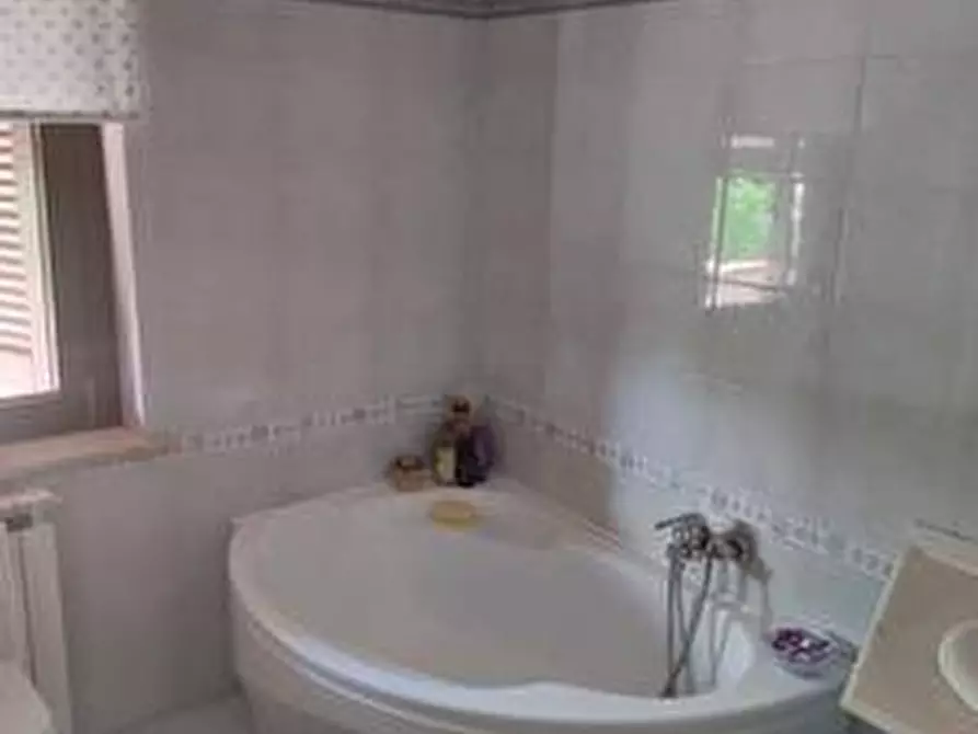 Immagine 15 di Casa indipendente in vendita  in CONTRADA VILLA ANDREOLI a Lanciano