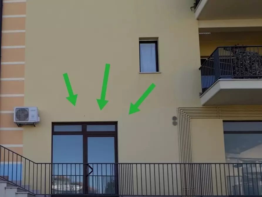 Immagine 2 di Locale commerciale in affitto  in VIA F.GALLIANI a Altino