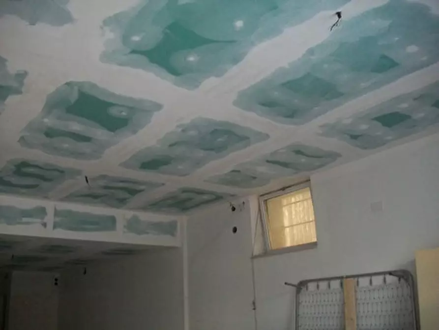 Immagine 9 di Locale commerciale in affitto  in VIA VALERA a Lanciano