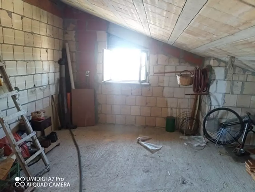 Immagine 25 di Trilocale in vendita  in CONTRADA VILLA MARTELLI a Lanciano