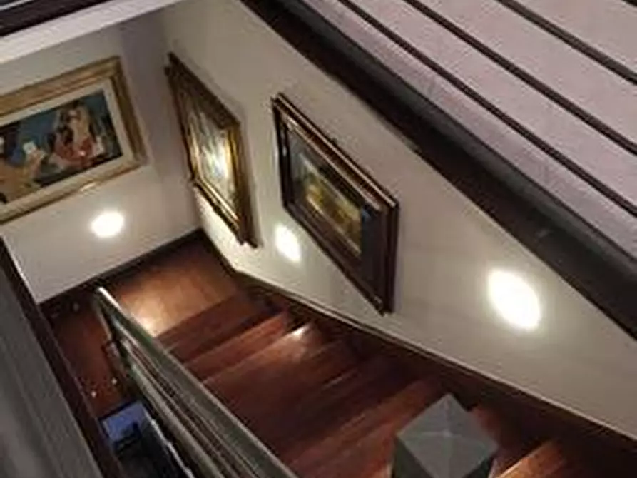 Immagine 18 di Villa in vendita  in VIA PIAVE a Lanciano