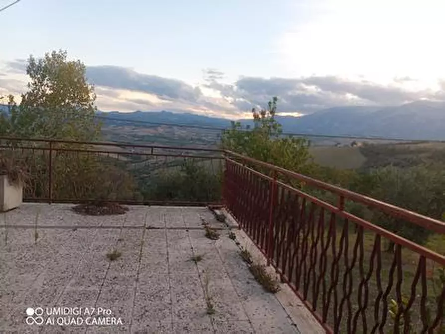 Immagine 25 di Rustico / casale in vendita  in VIA DE THOMASSIS a Castel Frentano