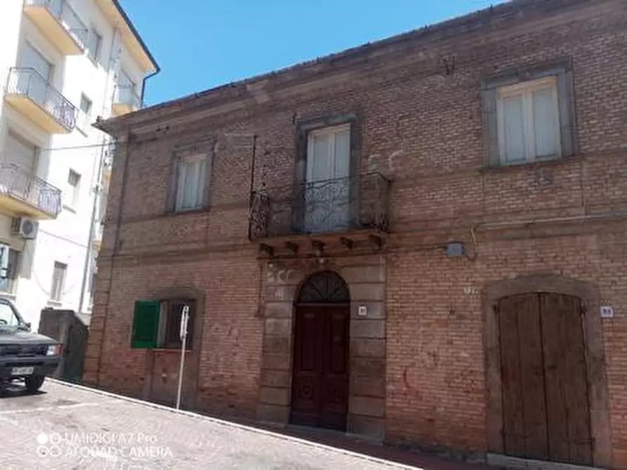 Immagine 1 di Rustico / casale in vendita  in VIA E. SIROLLI a Archi