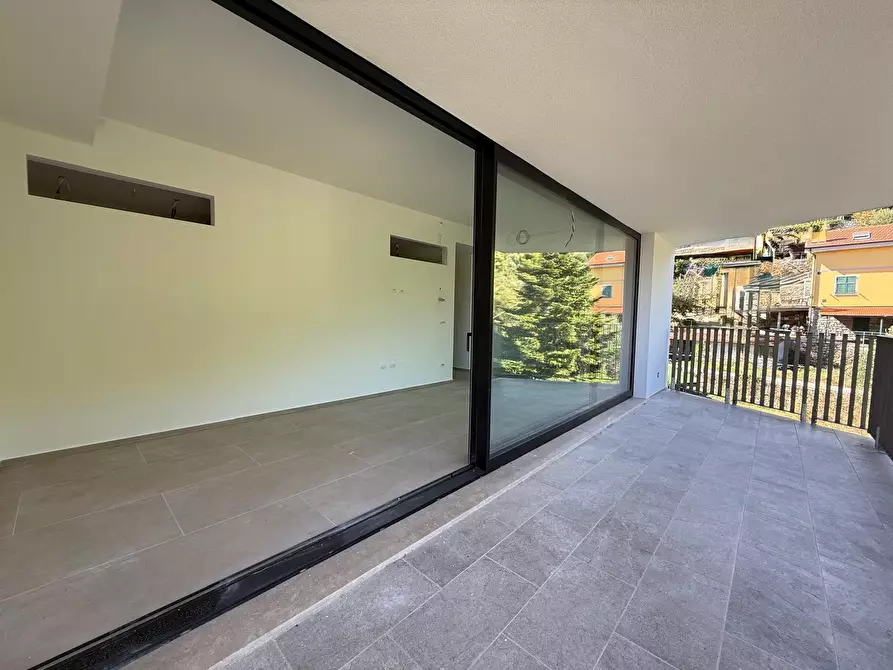 Immagine 3 di Trilocale in vendita  in Via Luigi Borri a Alassio