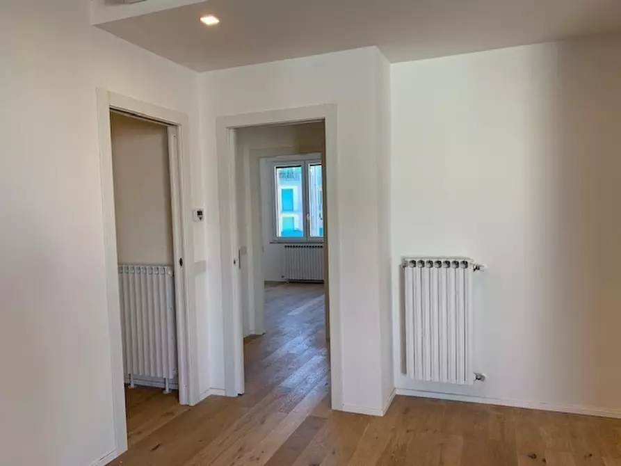 Immagine 6 di Pentalocale in vendita  in C.so Europa a Alassio