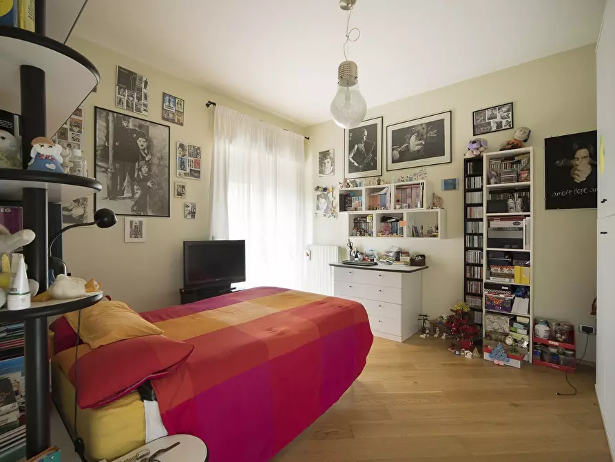 Immagine 9 di Pentalocale in vendita  in Via Privata Mario Mascardi a Alassio