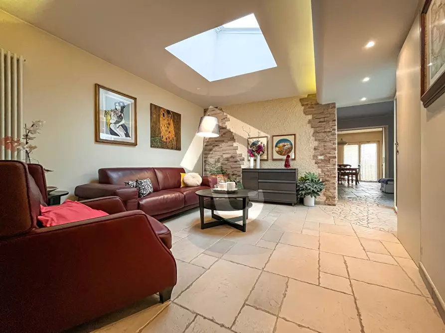 Immagine 1 di Appartamento in vendita  a Jesi