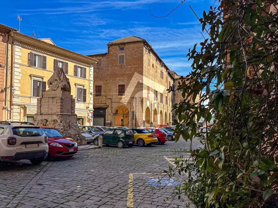 Immagine 2 di Appartamento in vendita  a Jesi