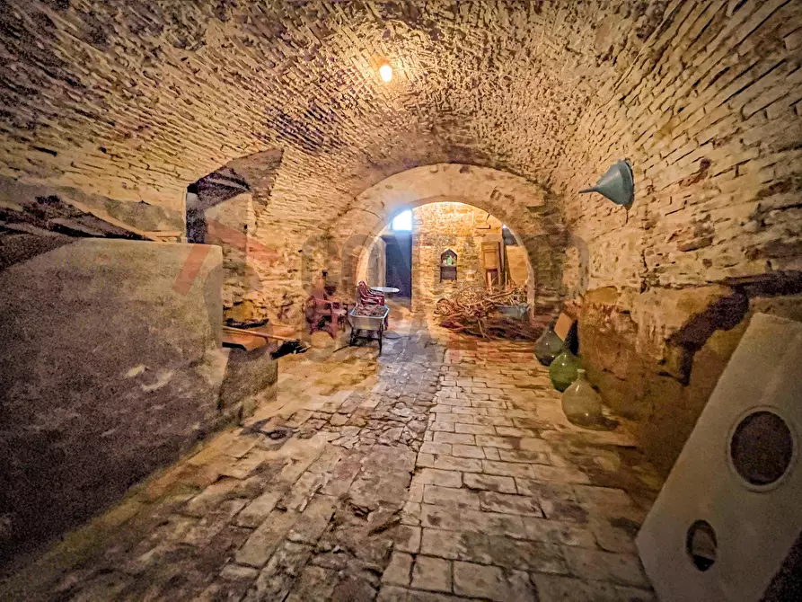 Immagine 35 di Casa bifamiliare in vendita  a Cupramontana