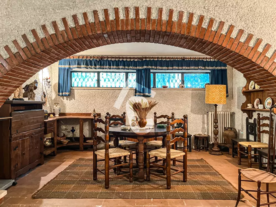 Immagine 45 di Villa in vendita  a Jesi