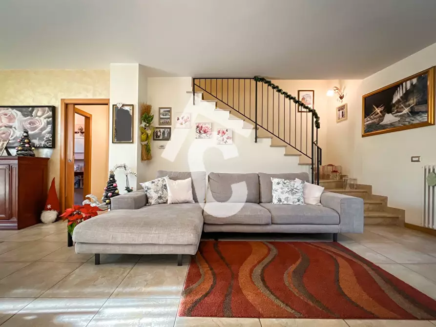 Immagine 18 di Villetta a schiera in vendita  a Castelplanio