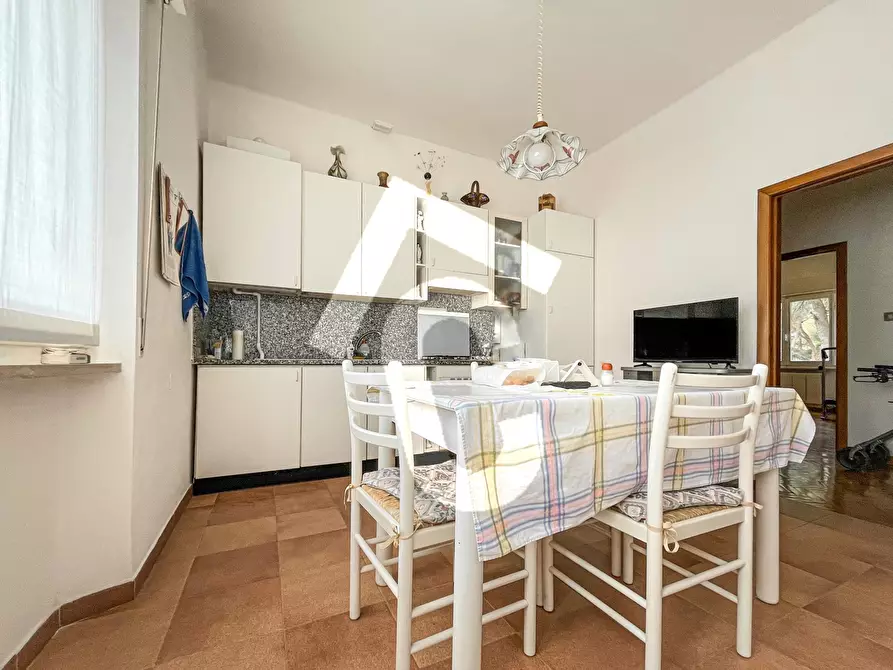 Immagine 7 di Pentalocale in vendita  a Jesi