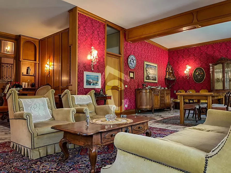 Immagine 23 di Villa in vendita  a Jesi