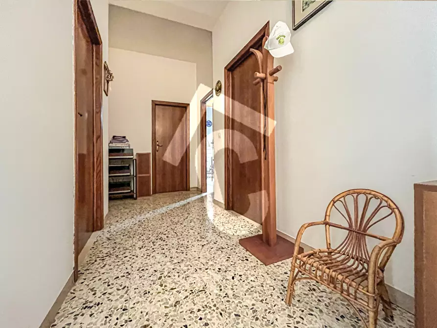 Immagine 3 di Casa indipendente in vendita  a Jesi