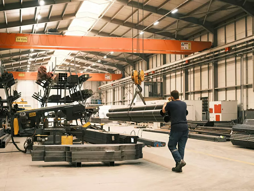 Immagine 3 di Capannone industriale in vendita  a Monsano