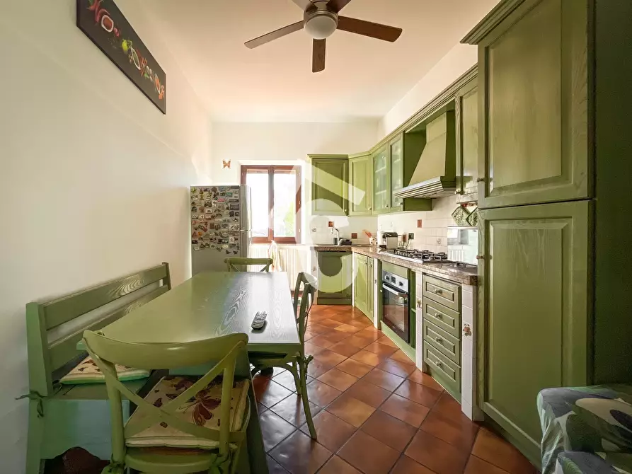 Immagine 12 di Rustico / casale in vendita  a Jesi