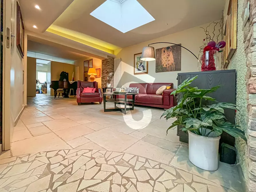 Immagine 9 di Appartamento in vendita  a Jesi