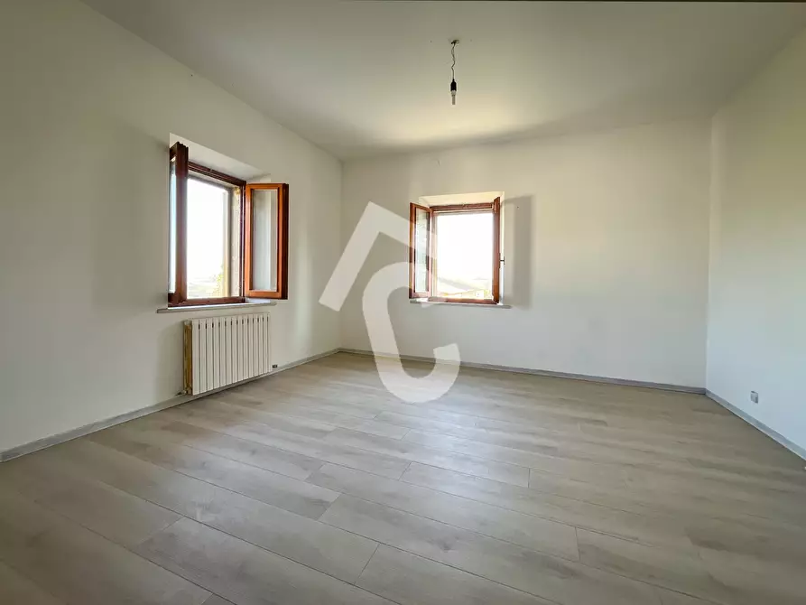 Immagine 23 di Rustico / casale in vendita  a Montecarotto