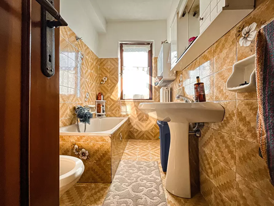 Immagine 22 di Casa bifamiliare in vendita  a Jesi