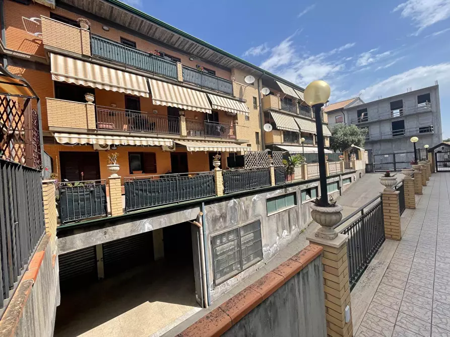 Immagine 2 di Appartamento in vendita  a Tremestieri Etneo