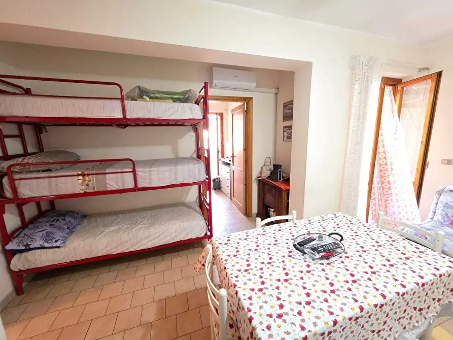 Immagine 7 di Appartamento in vendita  a Roccalumera