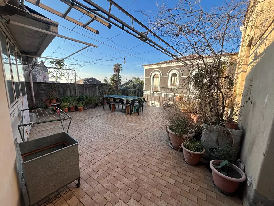 Immagine 10 di Casa indipendente in vendita  in Via Roma 6 a Gravina Di Catania