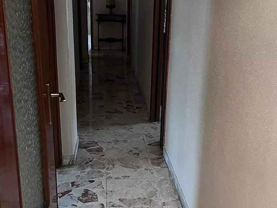 Immagine 14 di Appartamento in vendita  a Catania