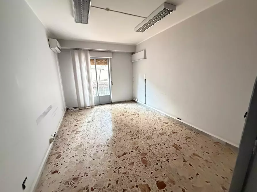 Immagine 15 di Appartamento in affitto  in Via Giuseppe Martinez a Acireale