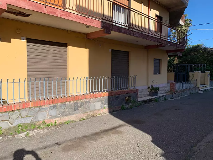 Immagine 9 di Casa bifamiliare in vendita  a Mascalucia