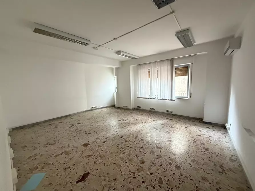 Immagine 14 di Appartamento in affitto  in Via Giuseppe Martinez a Acireale