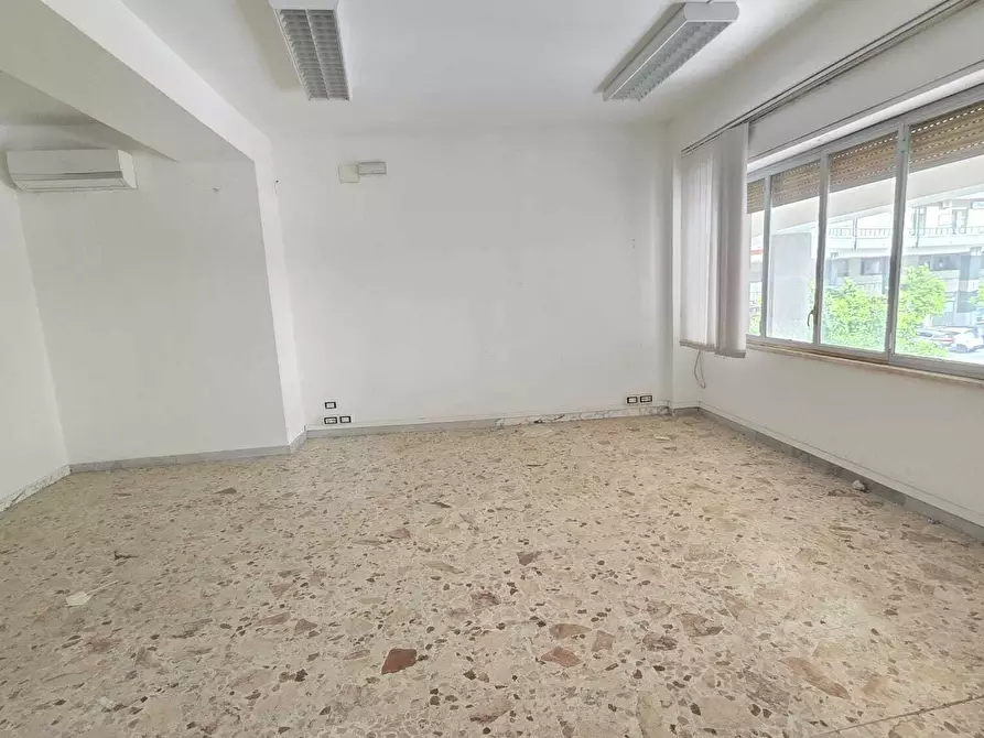 Immagine 36 di Appartamento in affitto  in Via Giuseppe Martinez a Acireale