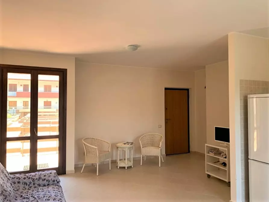 Immagine 6 di Appartamento in vendita  a Acireale