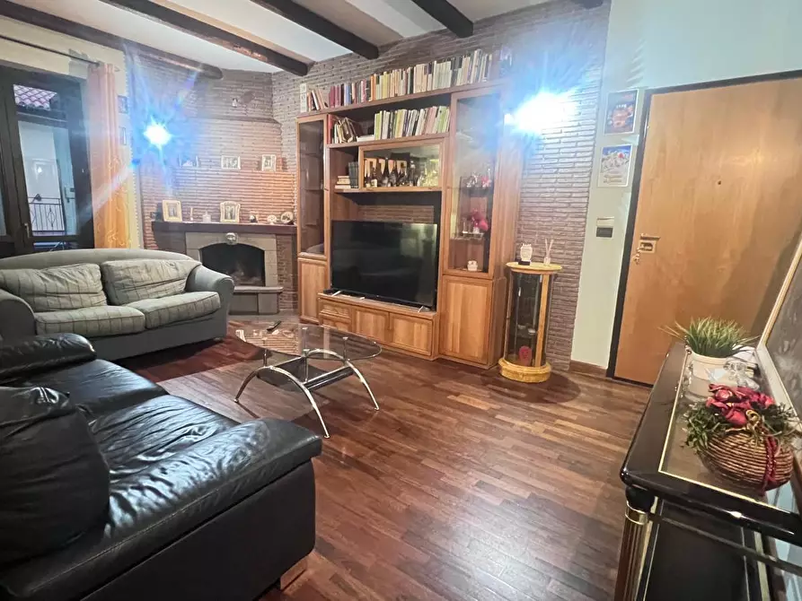 Immagine 16 di Appartamento in vendita  a Tremestieri Etneo