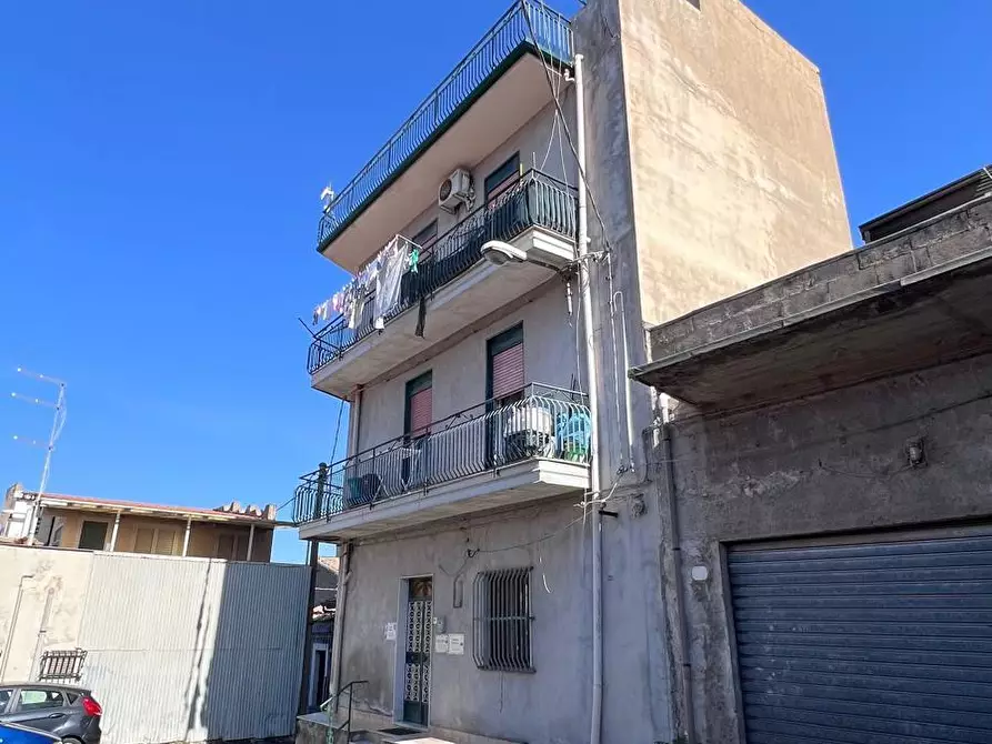 Immagine 1 di Casa indipendente in vendita  a Santa Maria Di Licodia