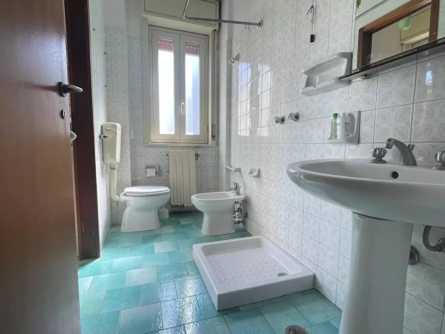 Immagine 14 di Appartamento in vendita  a Sant'agata Li Battiati