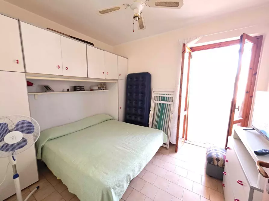 Immagine 8 di Appartamento in vendita  a Roccalumera