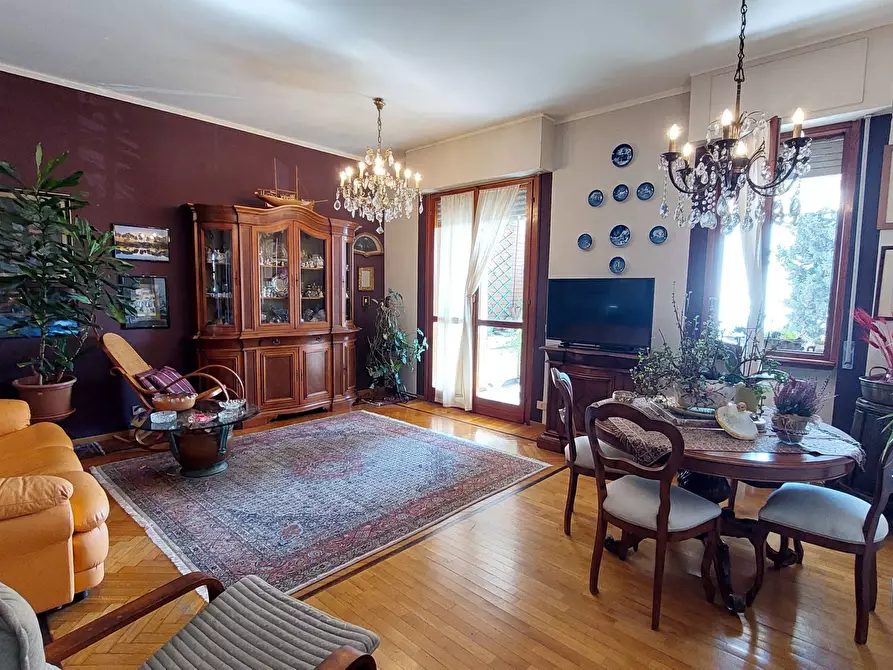 Immagine 7 di Trilocale in vendita  in Via Domenico Chiodo 25 a Genova